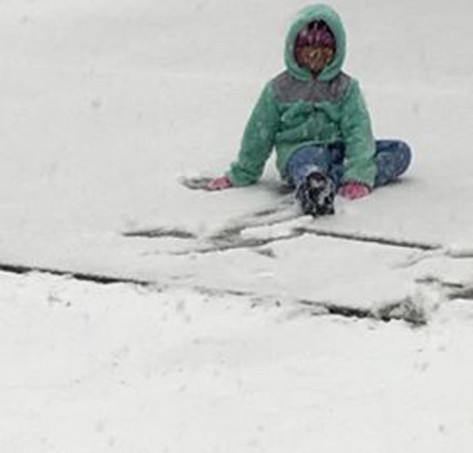 Reader's Snow Day pics